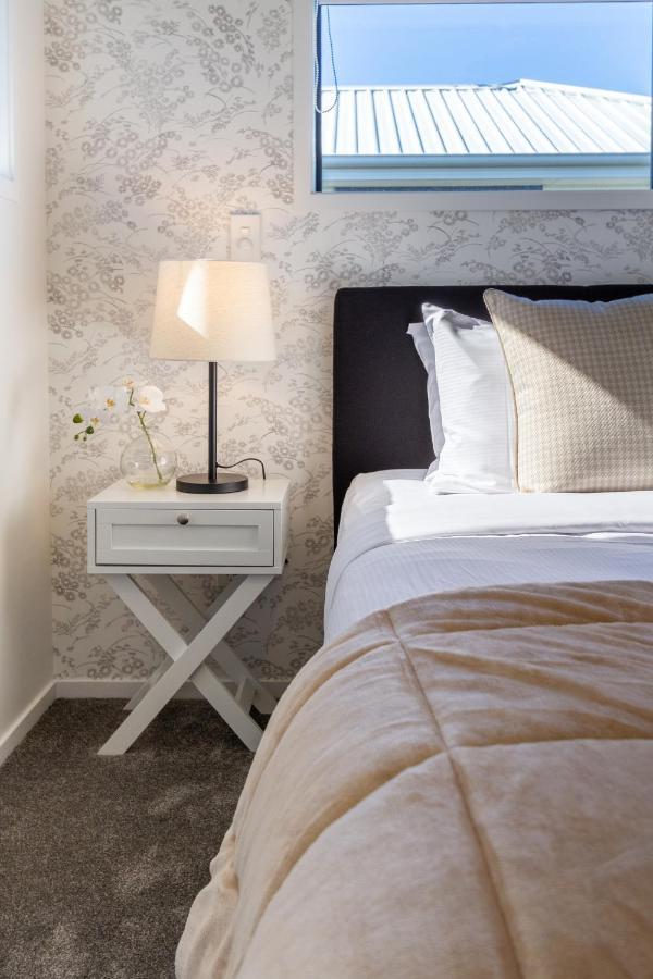 Beachside Bliss: 1 Bed 1 Bath Christchurch Exteriér fotografie