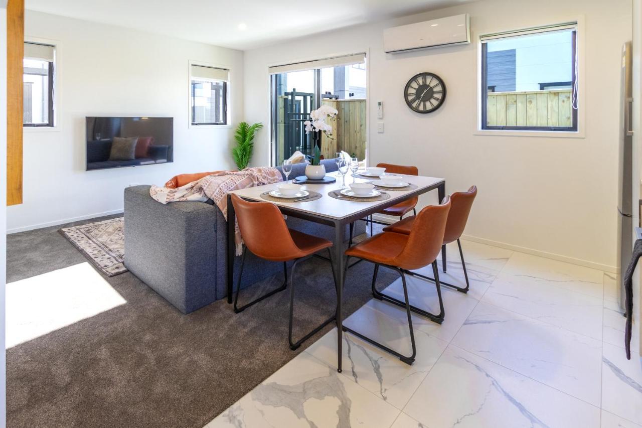 Beachside Bliss: 1 Bed 1 Bath Christchurch Exteriér fotografie